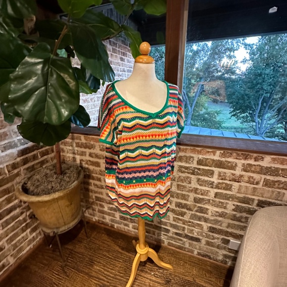 Multicolored‎ Knit Top/Coverup-Size Med - Picture 4 of 7